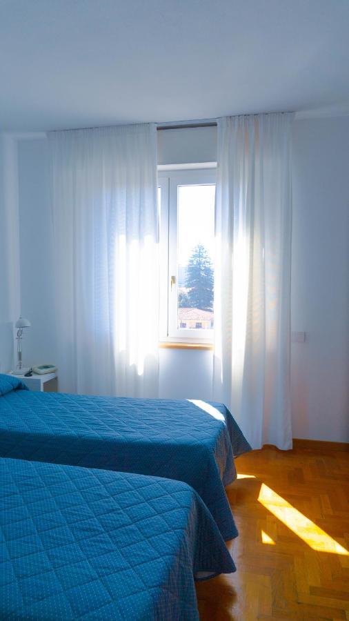 Hotel Mistral Oristano Bagian luar foto